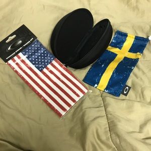 Oakley case & Soft case